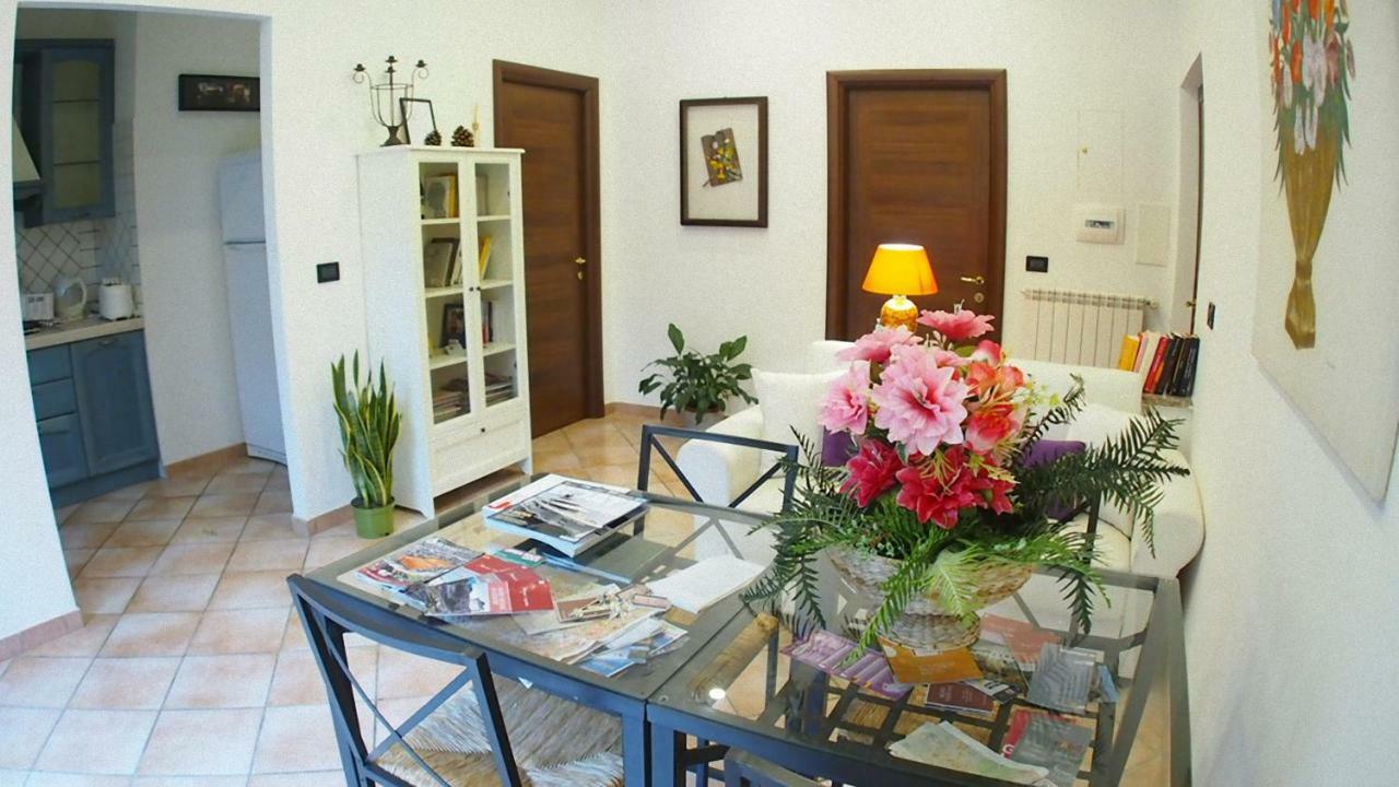 Villa La Piazzetta Di Roma Exterior foto